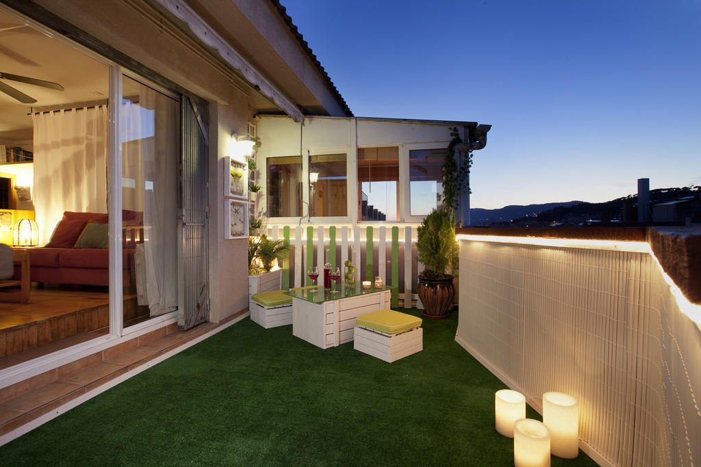Atic Gaudi-Gracia Apartman Barcelona Szoba fotó