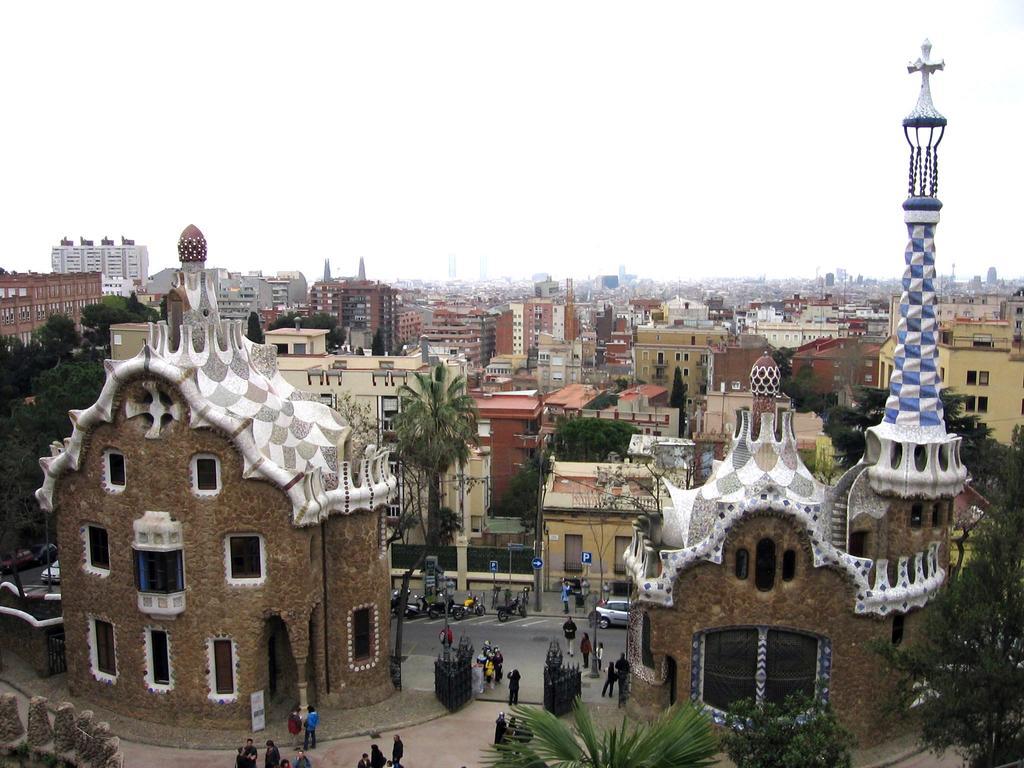 Atic Gaudi-Gracia Apartman Barcelona Kültér fotó