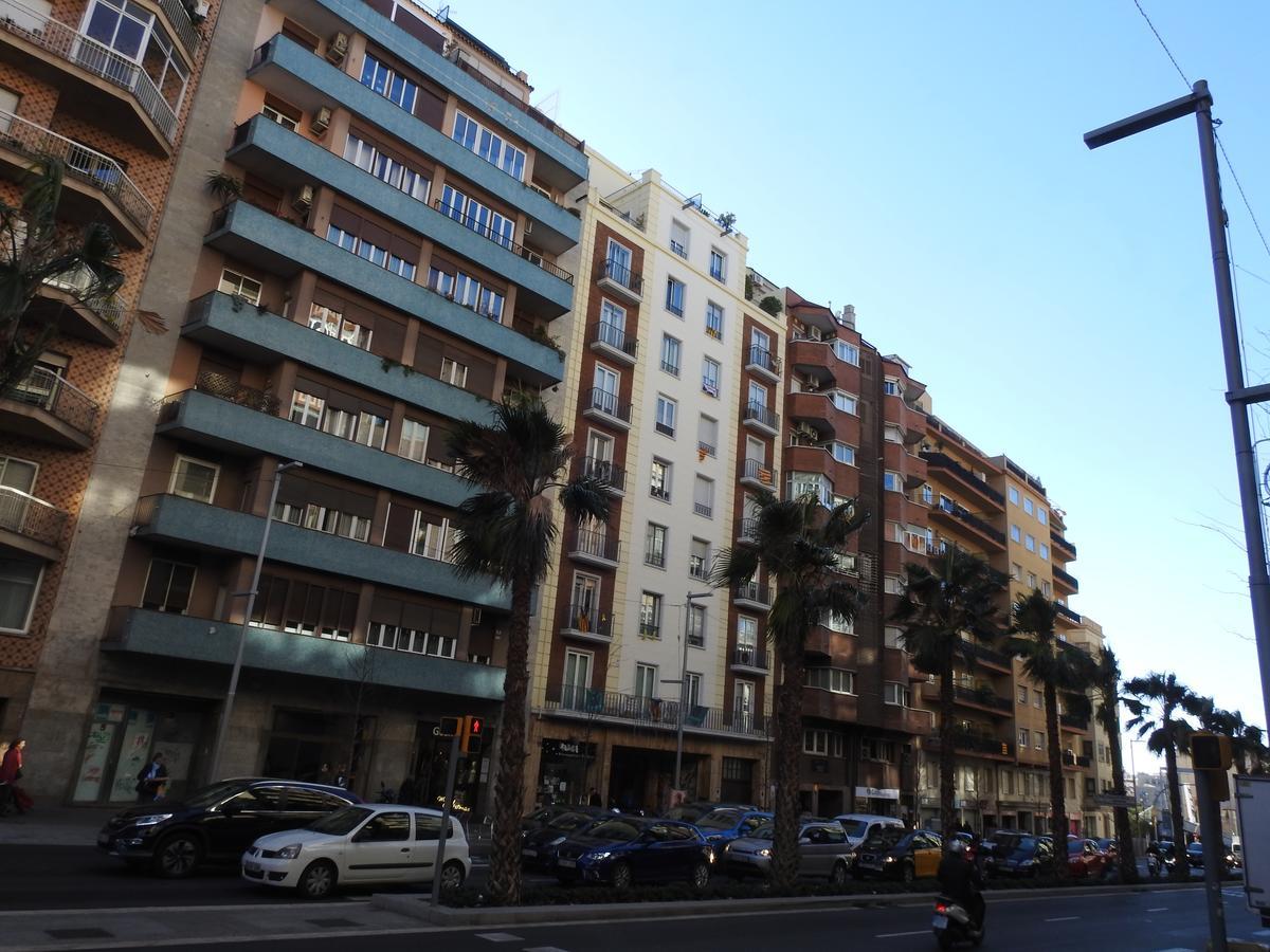 Atic Gaudi-Gracia Apartman Barcelona Kültér fotó