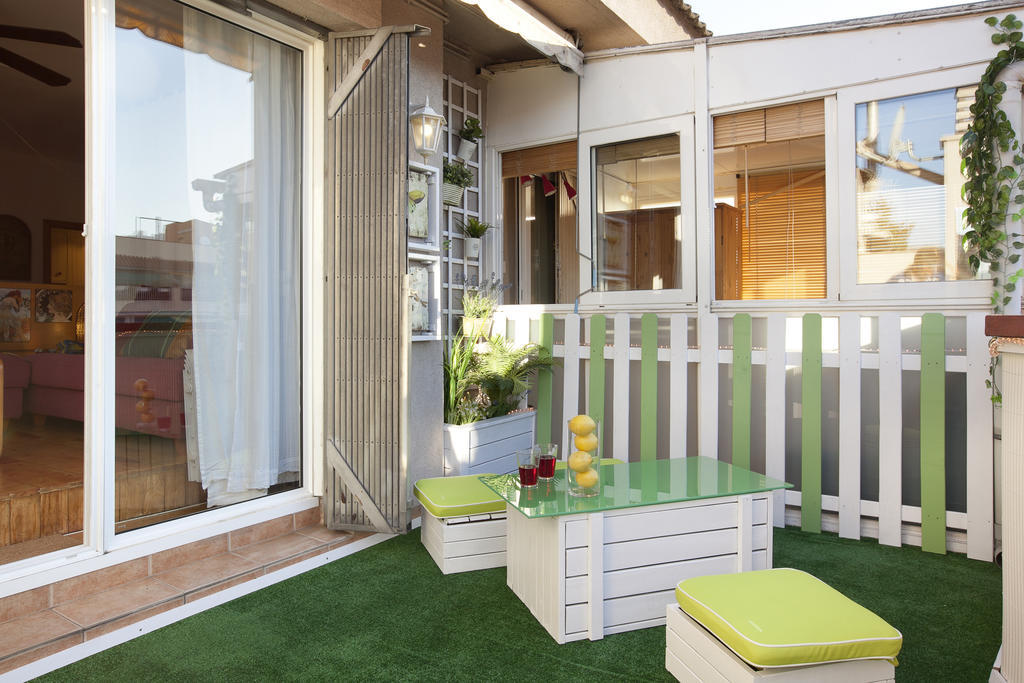 Atic Gaudi-Gracia Apartman Barcelona Kültér fotó