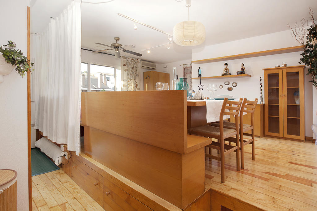 Atic Gaudi-Gracia Apartman Barcelona Kültér fotó