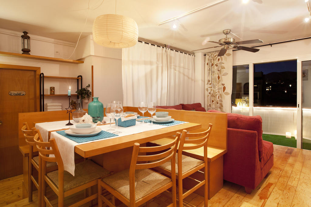 Atic Gaudi-Gracia Apartman Barcelona Szoba fotó